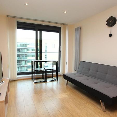 Lovely 2 Bedroom Apartment With Amazing Views In E14 London Exterior foto